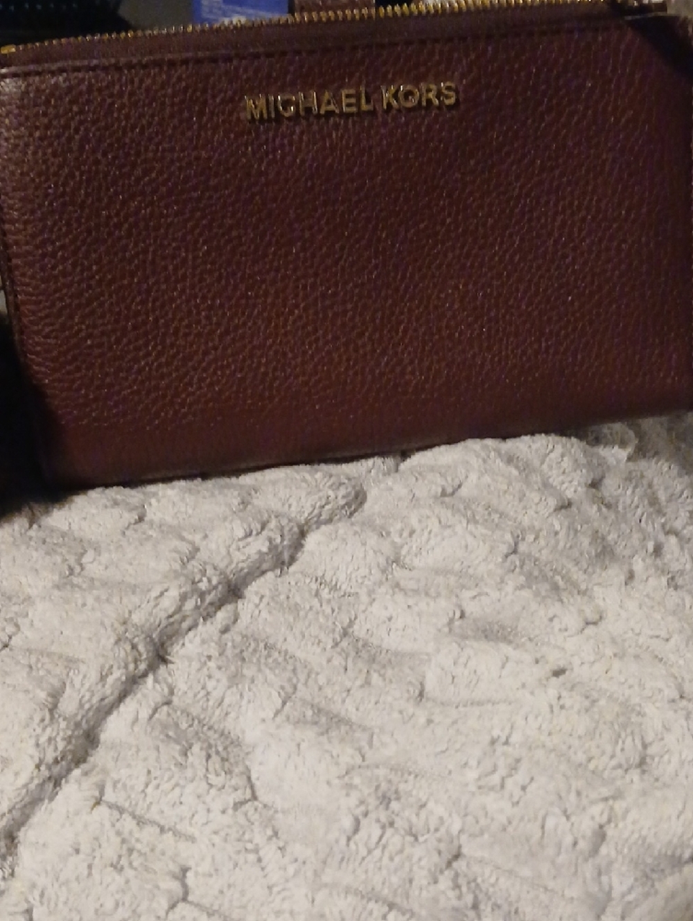 Michael Kors Burgundy Pebbled Leather Zip Clutch Wallet with Gold Logo - Picture 2 of 5